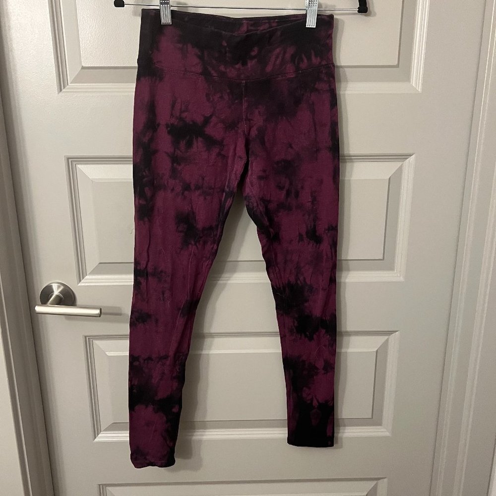 Calvin Klein Performance Maroon and Black Tie Dye Leggings. Size S